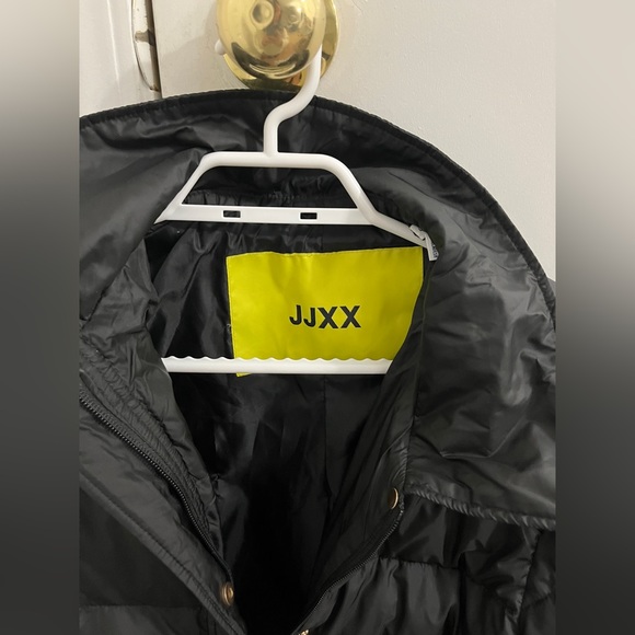 JJXX cropped puff jacket - Picture 3 of 3